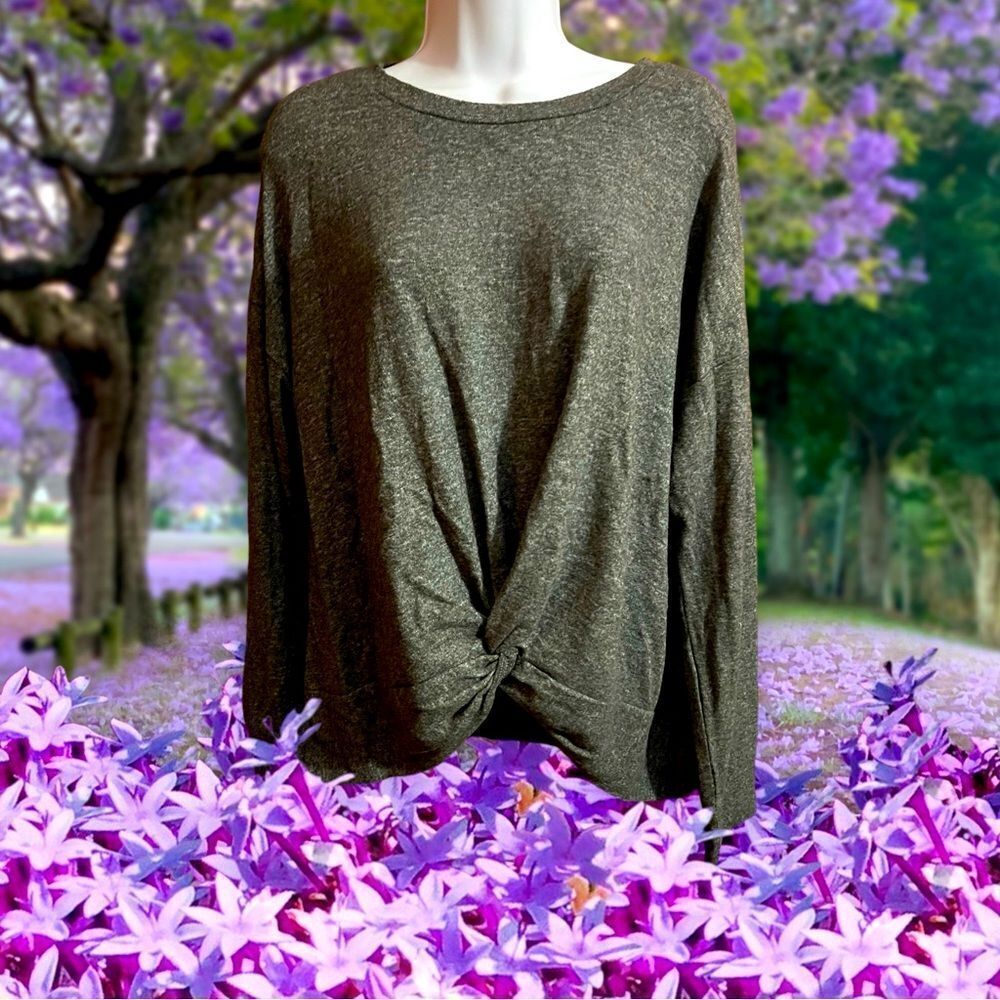 Hippie Rose Twist Front Gray Top Sz XL